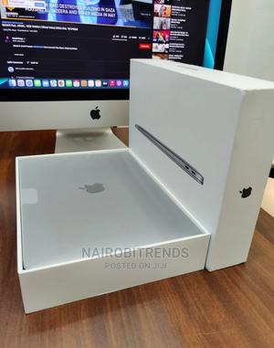 Laptop Apple MacBook Pro M1 8GB Intel Core I5 SSD 256GB