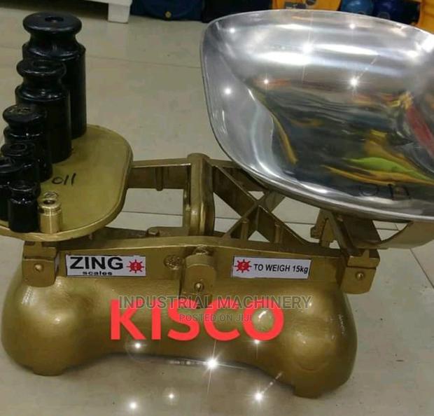An Analog Zinc Weighing Scale - main view