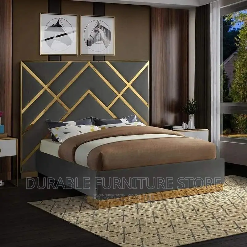 5/6 Tufted Bed With Hard Wood Structure