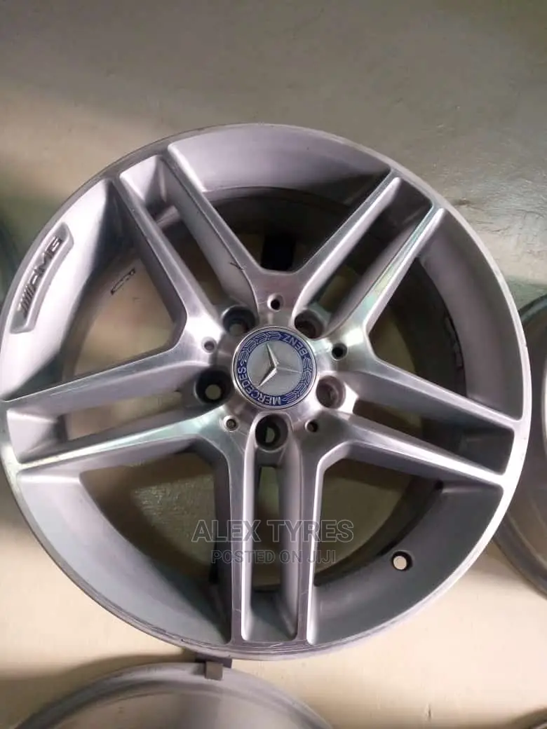 Size 17 Inch Mercedes Benz Original Rim Set