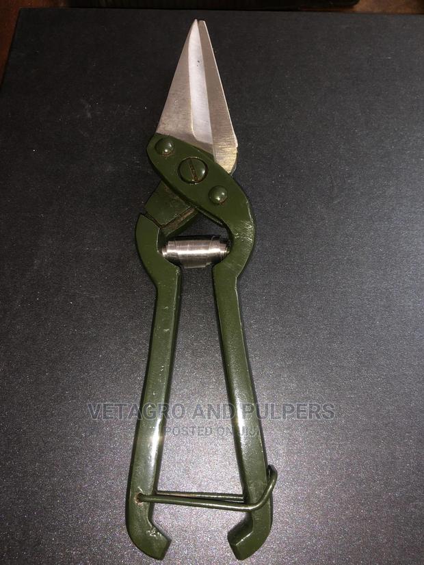 Cattle Hoof Cutter - Heavy Duty