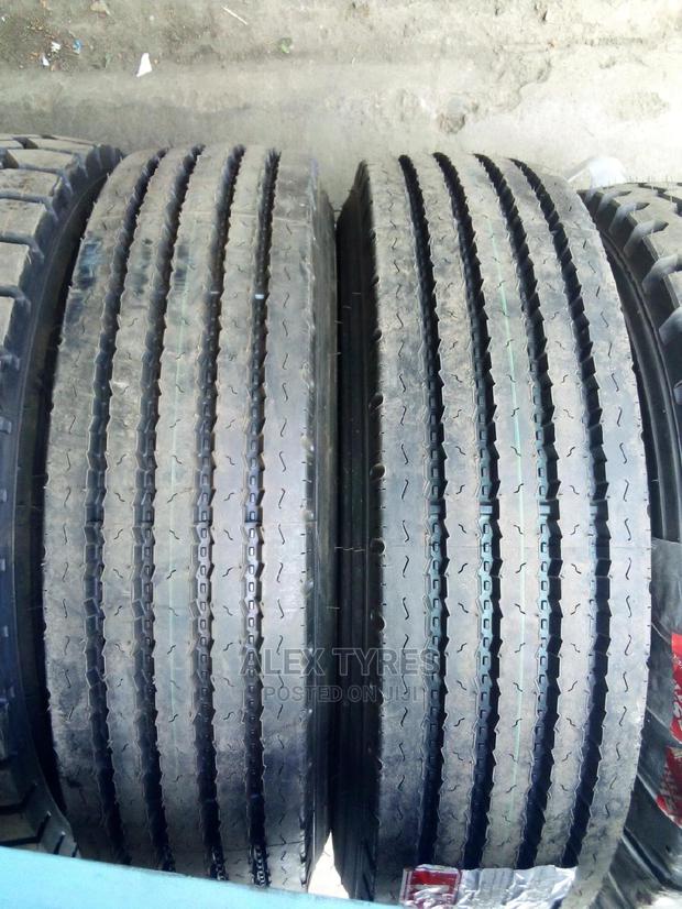 9.5 17.5 Kapsen Tyres Made in China - main view