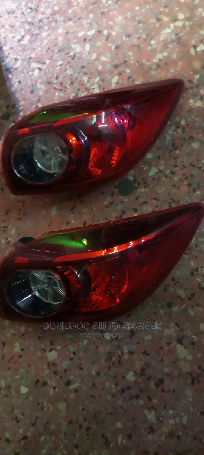 Mazda Axela Taillights/ Backlights / Rear Lights