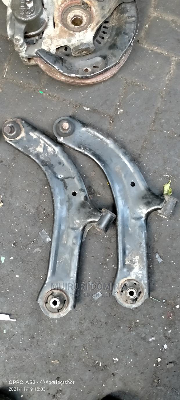 Control Arm Tiida/Y12