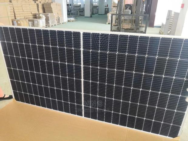 Solar Panel^ Solar Panel< Solar Panel< Solar Panel - main view