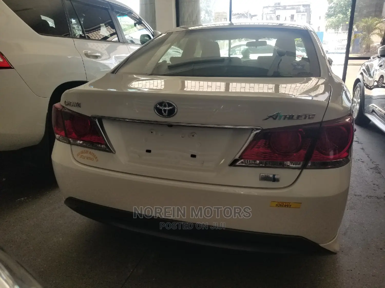 Toyota Crown 2014 Pearl