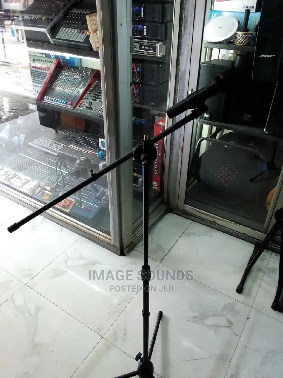 Corded Microphone With Microphone Stand