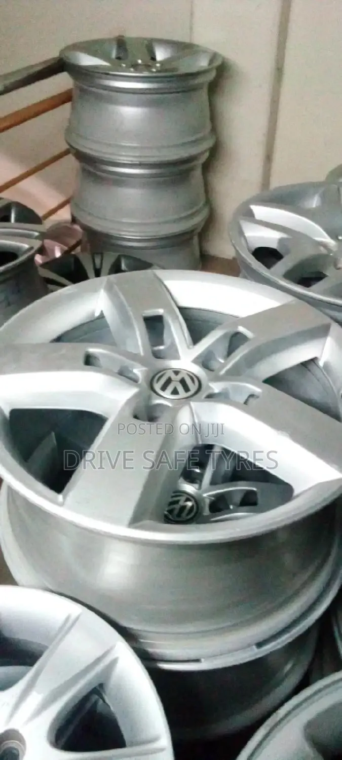 VW Original Rims 18 Inch Set