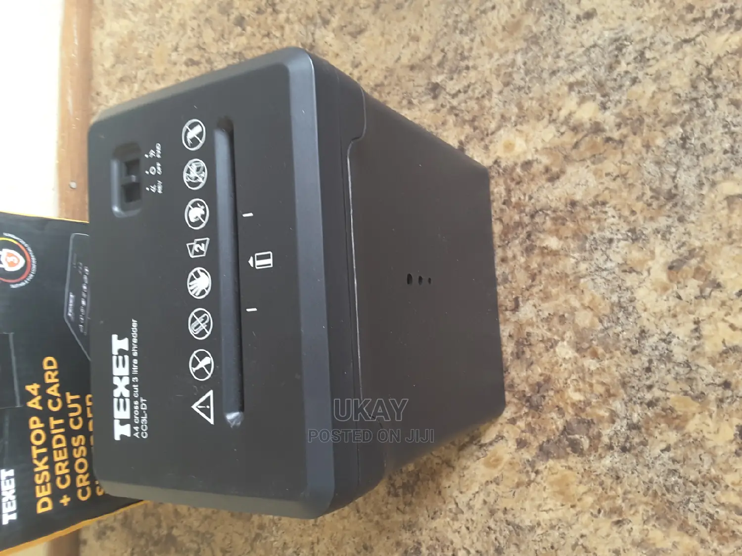 Uk-Shredder CC3L-DT