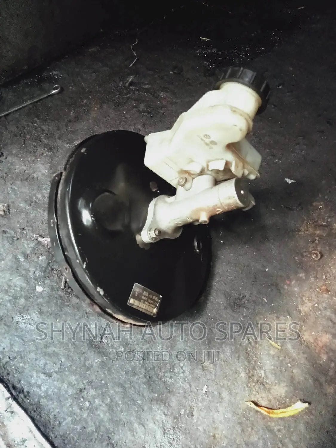 Brake Master Cylinder and Booster Mazda Premacy