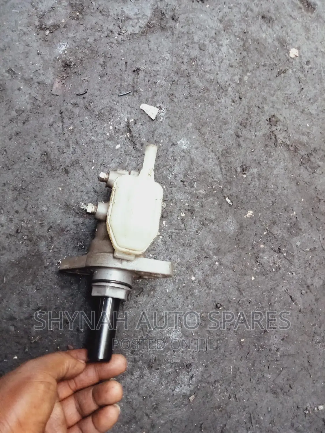 Ex Japan Brake Master Cylinder Toyota Harrier