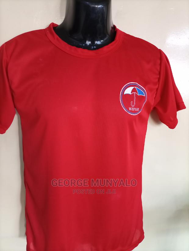 Wiper Red T-Shirts Campaign - thumbnail 3