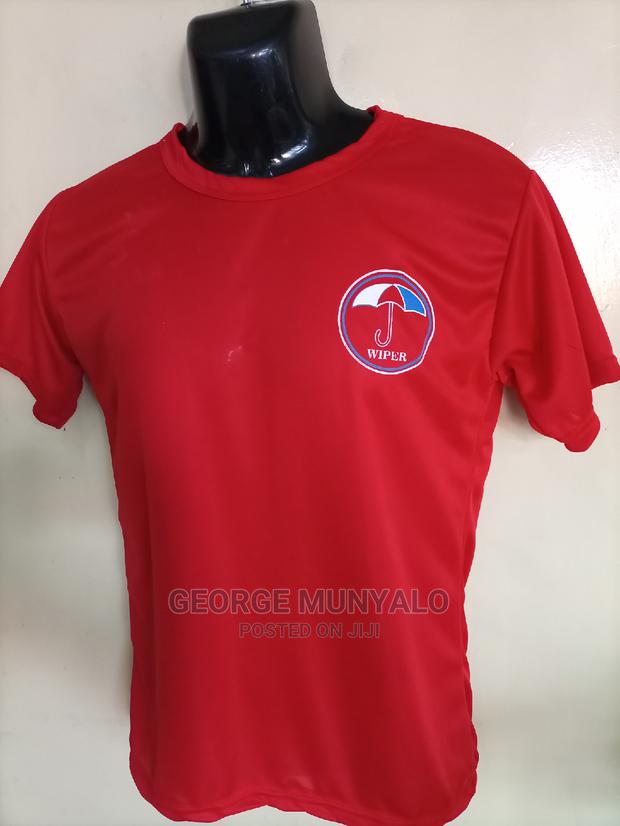 Wiper Red T-Shirts Campaign - thumbnail 5