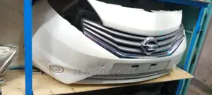 Nissan Note Nosecut 2012