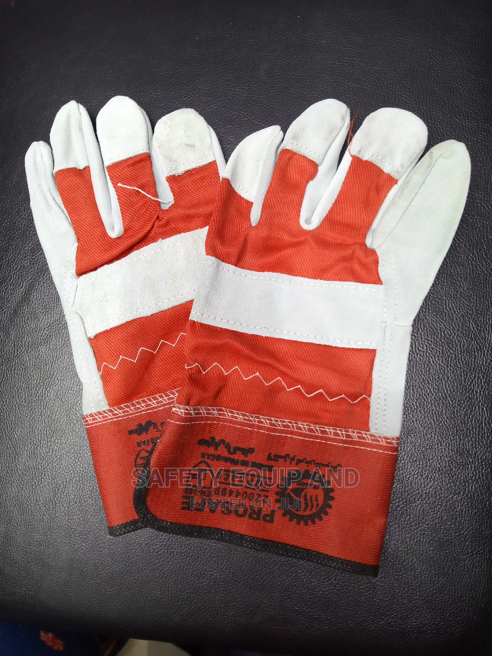 Gloves-Rubberized Cuff-Cowsplit