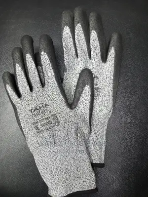 Industrial Cut Resistant Gloves on Sale