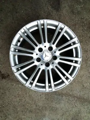 Size 17 Inch Mercedes Benz Original Sport Rims Set