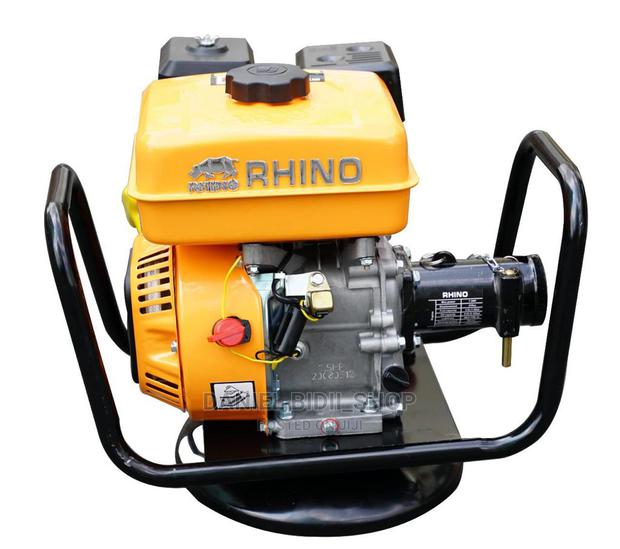 Rhino Concrete Vibrator +45mm Lock Type Shaft - main view