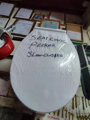 Slow Closing Toilet Seat Cover