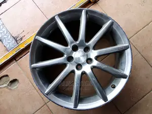 Size 18 Inch Subaru Original Rims Set