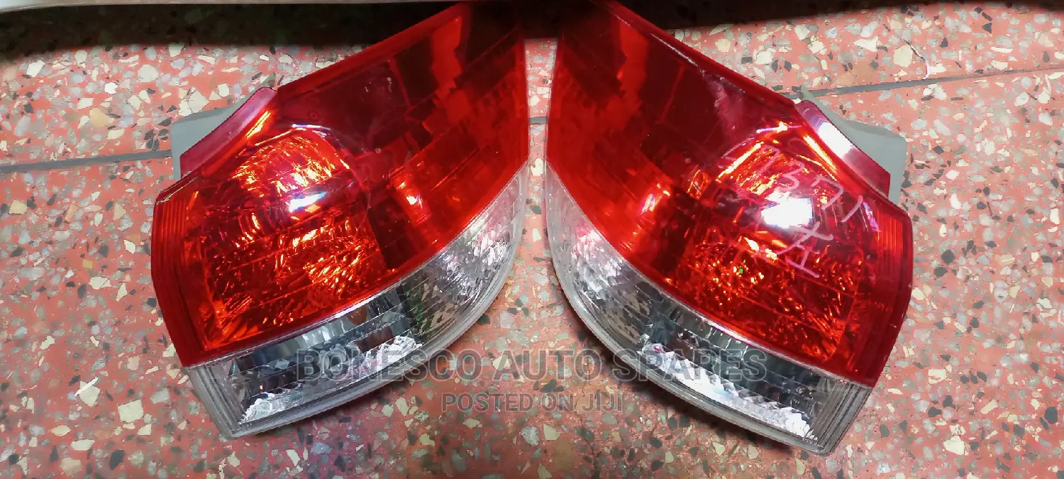 Yoyota Wish 2010-13 Backlight/ Rearlight/ Taillight Assembly