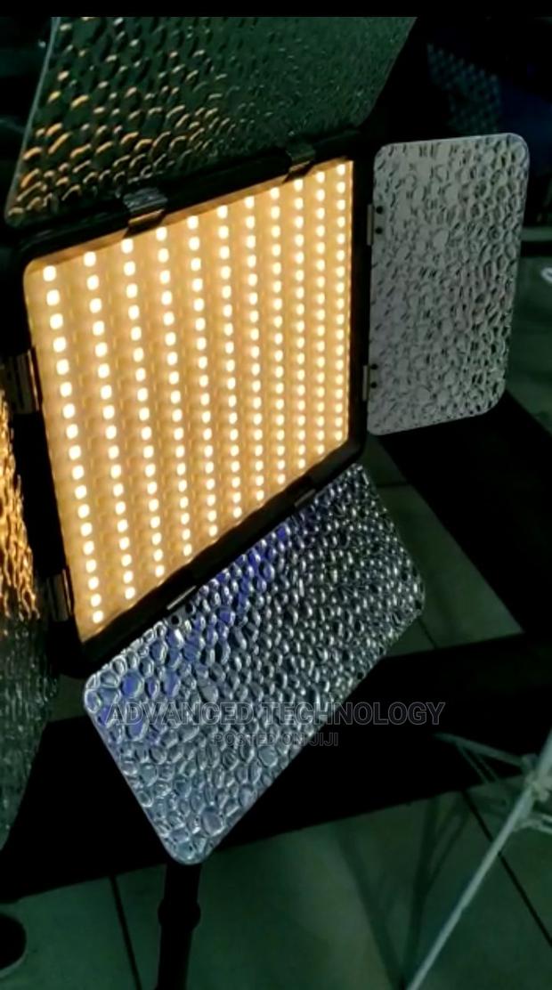 Led 396 Professional Video Light - main view