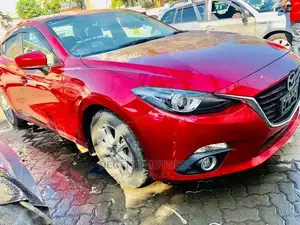 Mazda Axela 2017 Red