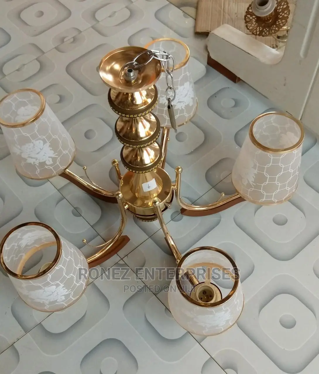 Chandelier for 5 Bulbs