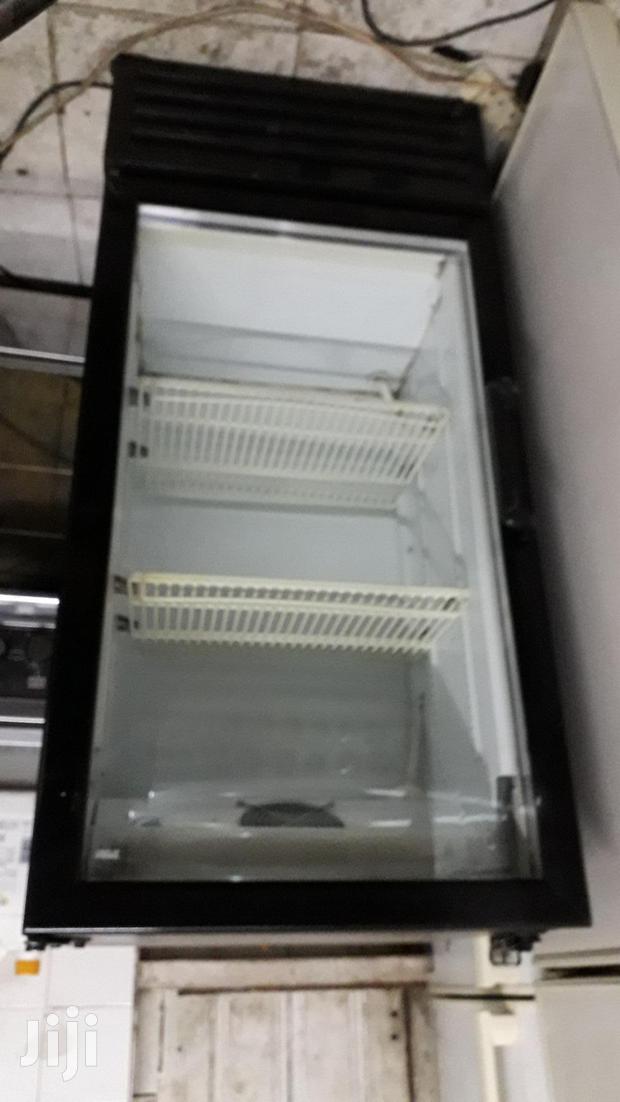 Small Display Fridge - thumbnail 3