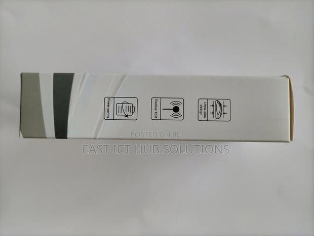 Quality Rechargeable Wireless Mouse , Sleek Stylish Design - thumbnail 9