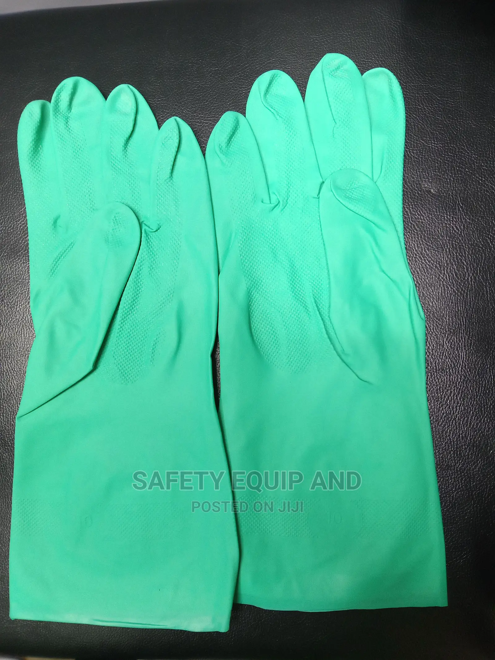 Nitrile Water Proof Gloves