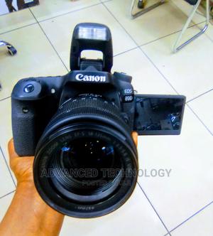 Canon 80D 18-135mm - main view