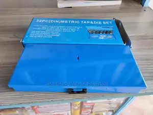 Tap and Die Metric Kit 32pcs