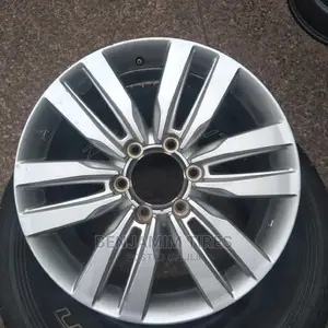 Original Rim Size 18 Inch for Isuzu Mux.