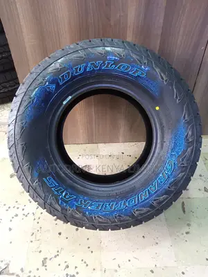 265/70r15 Dunlop a/T5