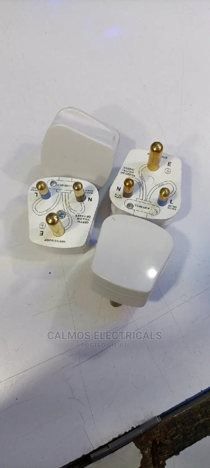 15amps Top Plugs