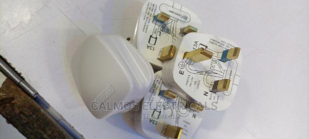 13amps Top Plugs - main view