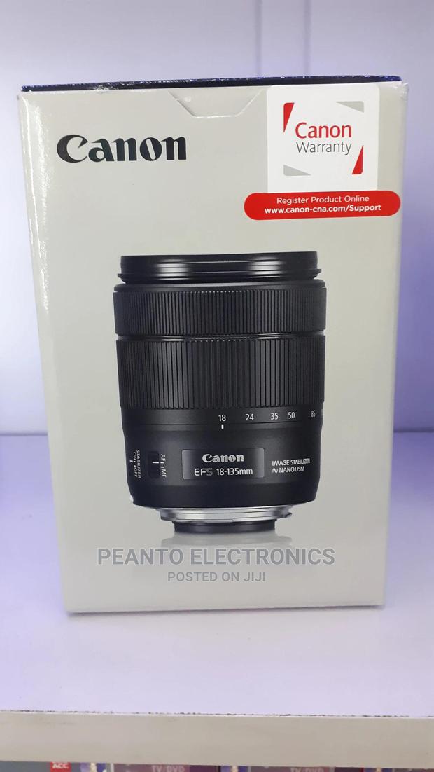 Canon Ef-s 18-135mm F/3.5-5.6 Is Usm Lens