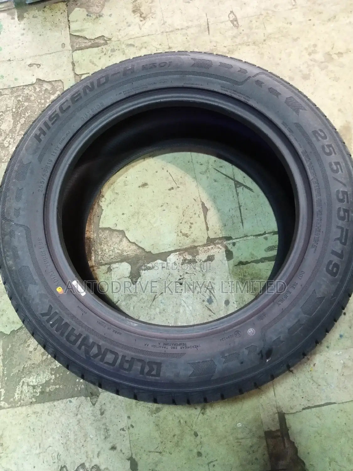 255/55r19 Blackhawk Tyre