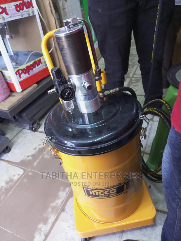 Pressurized Grease Machine - main view