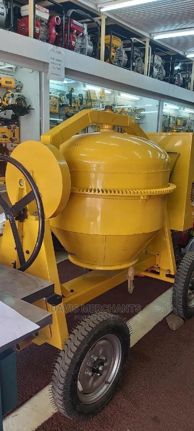 Tolsen 350 Litres Concrete Mixer