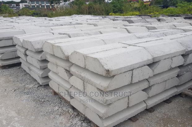 High Quality Kerbs