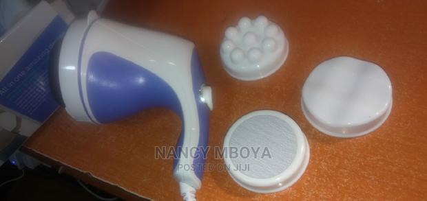 Relax and Spin Tone Massager - thumbnail 3