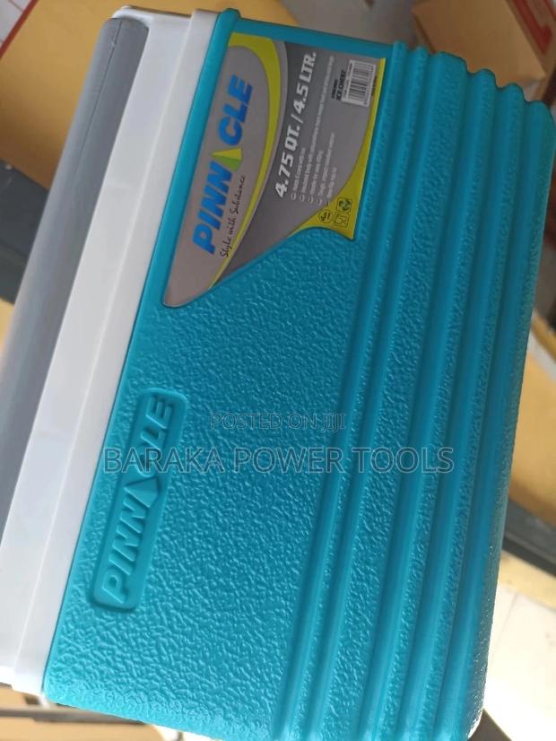 Available 34l Cool Box