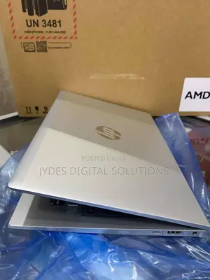 Laptop HP EliteBook 735 G5 8GB AMD Ryzen SSD 256GB
