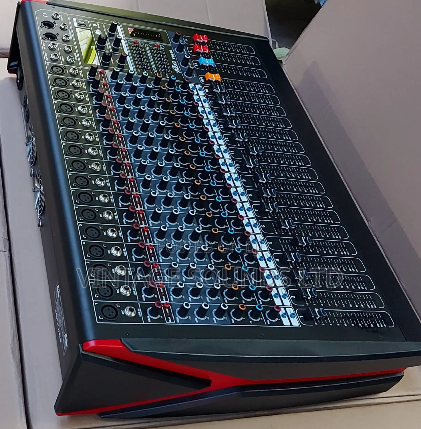 Yd160 16channel Pev Pro Quality Powered Mixer