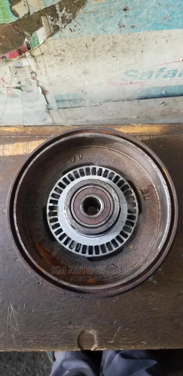 Toyota Duet Rear Hub.