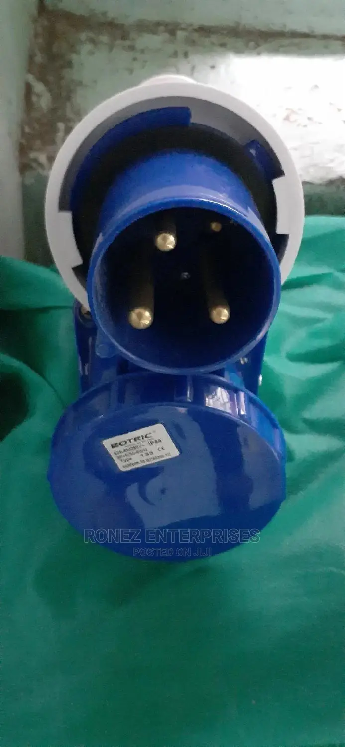 Industrial Socket 63amps 3 Pin