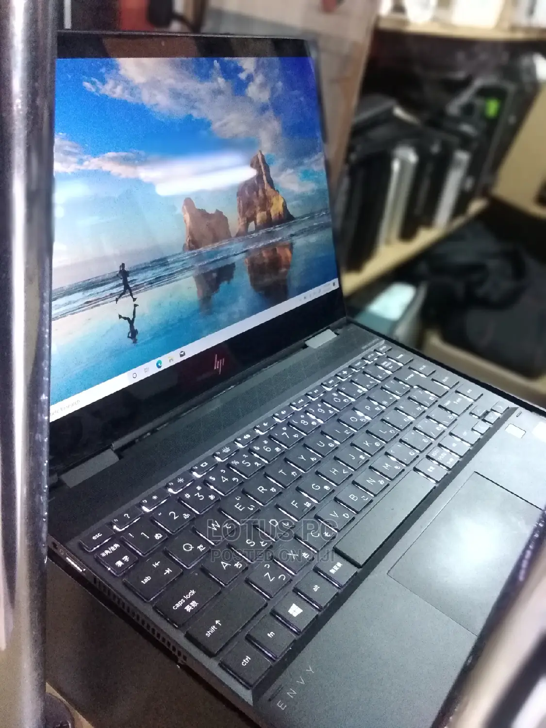 Laptop HP Envy X360 8GB AMD Ryzen SSD 512GB