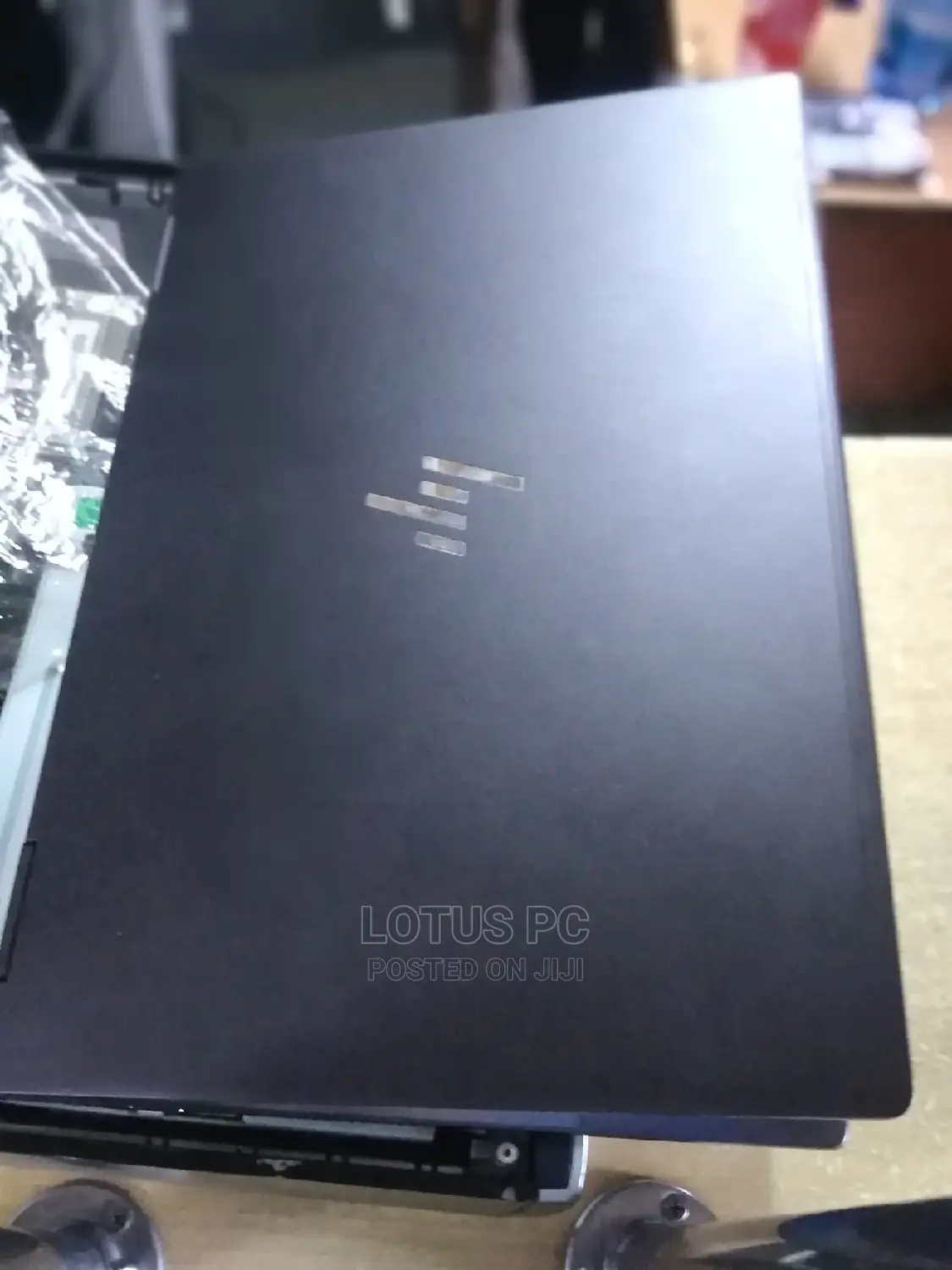 Laptop HP Envy X360 8GB AMD Ryzen SSD 512GB